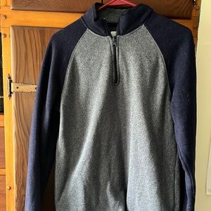 Men’s quarter zip sweater